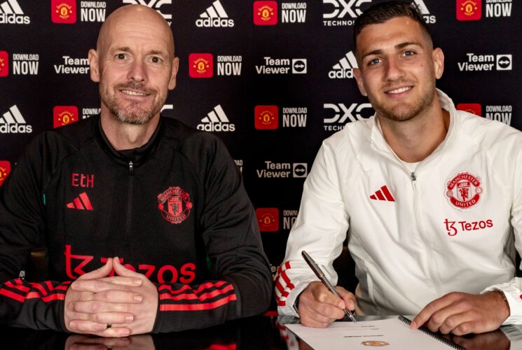 Contract Extension: Dalot Pens New Deal With United 