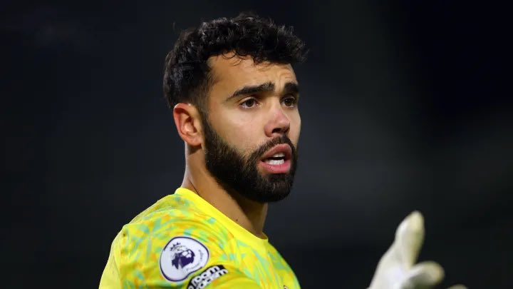 Transfer Live: United And Spurs- Linked Raya Confirms Desire To Leave Brentford