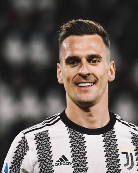 Juventus Signs Arek Milik On A Permanent Deal From Marseille