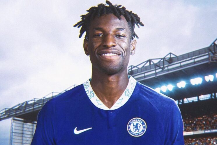 Chelsea Completes First Summer Signing