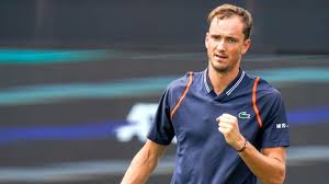 Daniil Medvedev Shakes Off Laslo Djere To Reach Halle Quarter-finals 