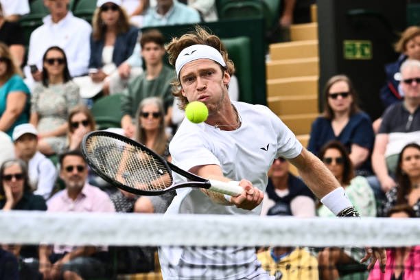 Wimbledon: Andrey Rublev Races Into Second Round cWimbledon: Andrey Rublev Races Into Second Round 