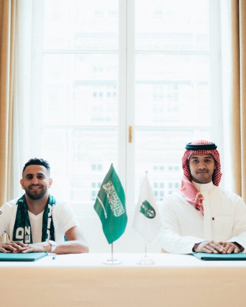 Official: Mahrez Departs City For Al-Ahli