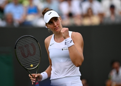 Wimbledon: Haddad Maia beats Cirstea in nick of time before rain sets in