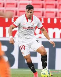 Aston Villa Transfer Move For Sevilla Left-Back Marcos Acuña Seemingly Off For Now 