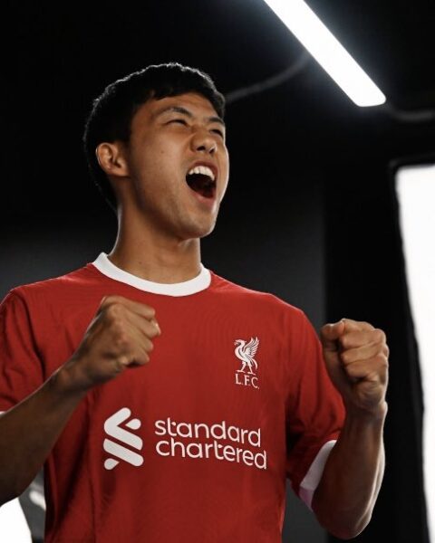 Official: Liverpool Signs Endo From Stuggart