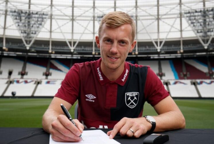 Official: West Ham Signs Ward-Prowse From Southampton