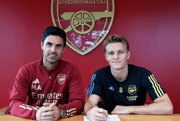 Official: Odegaard Renews Contract With Arsenal Until 2028