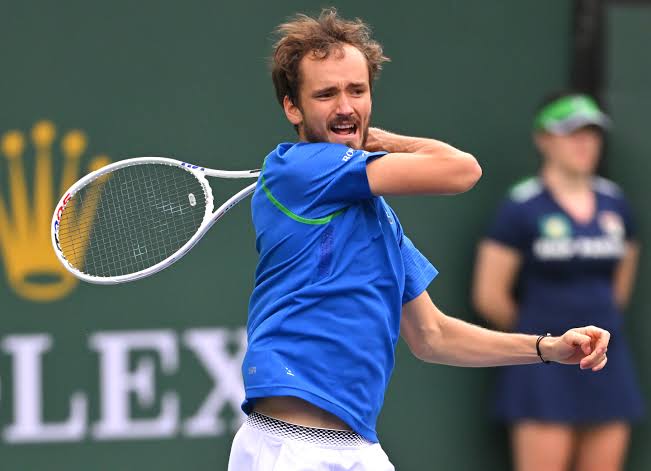 US OPEN: Daniil Medvedev Goes Past Christopher O’Connell in four sets to reach third round