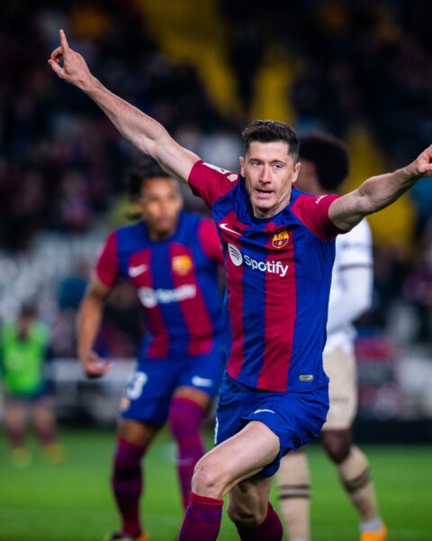 La Liga: Lewandowski nets hat-trick as Barcelona defeat Valencia 4-2