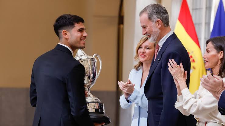 Alcaraz crowned best Spanish athlete of 2022