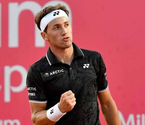 Estoril Open: Ruud reach last four in Portugal