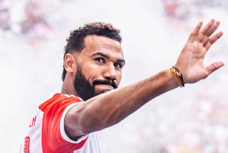 Official: Bayern bid African contingent Choupo-Moting, Sarr farewell 