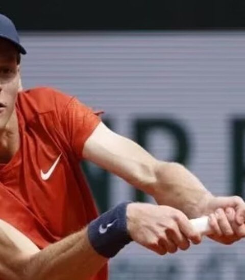 Sinner records 30th win of the campaign to reach third round at Roland Garros