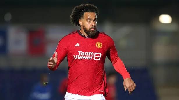 Tom Huddlestone Announces Manchester United Exit