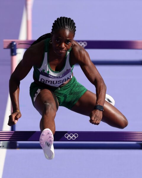 Paris 2024: Nigeria’s Tobi Amusan finishes first in heat one, qualifies for the semis