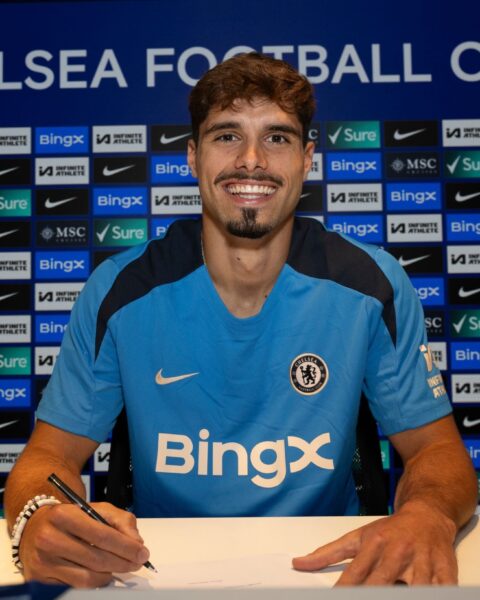 Pedro Neto joins Chelsea from Wolverhampton Wanderers