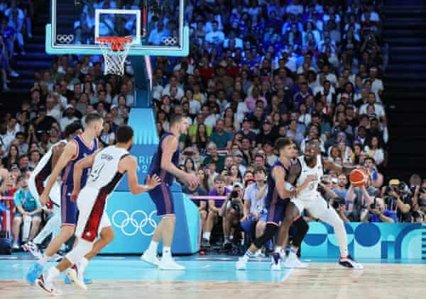 USA Men’s Basketball Team Stuns Serbia in Thrilling Comeback