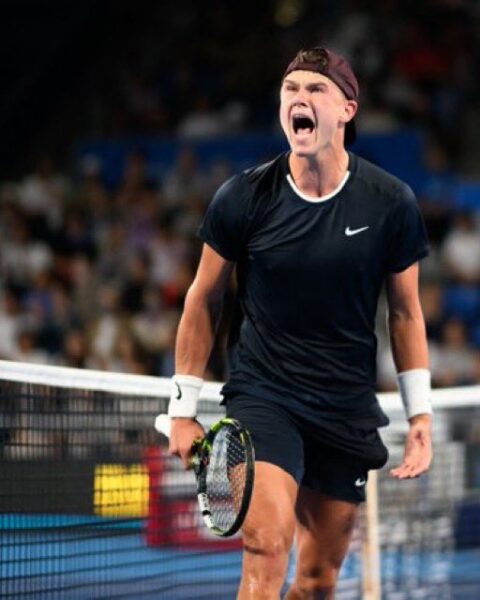 Japan Open: Rune comes back to beat Nishikori, enters the semis