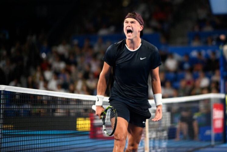 Japan Open: Rune comes back to beat Nishikori, enters the semis