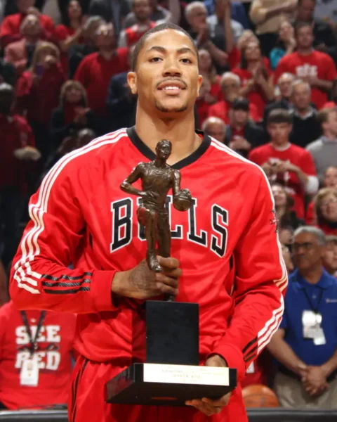 From MVP to Icon: Derrick Rose’s Remarkable 16-Year Journey.