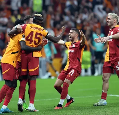 Osimhen assists again as Galatasaray wins Europa League opener