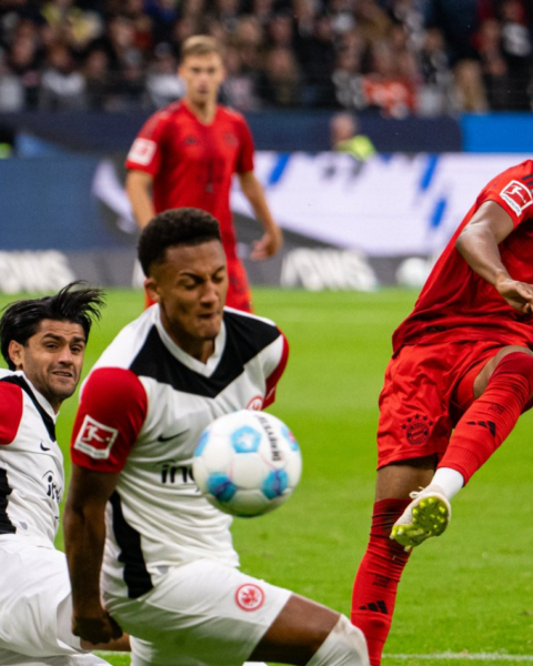 Bayern drops points again in entertaining draw at Frankfurt