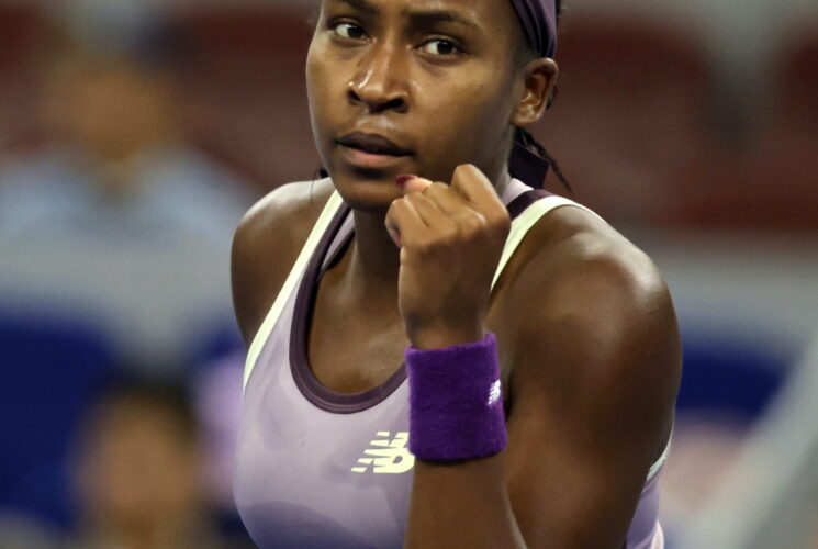 China Open: Gauff improves on a poor start, beats Starodubseva to reach the semis