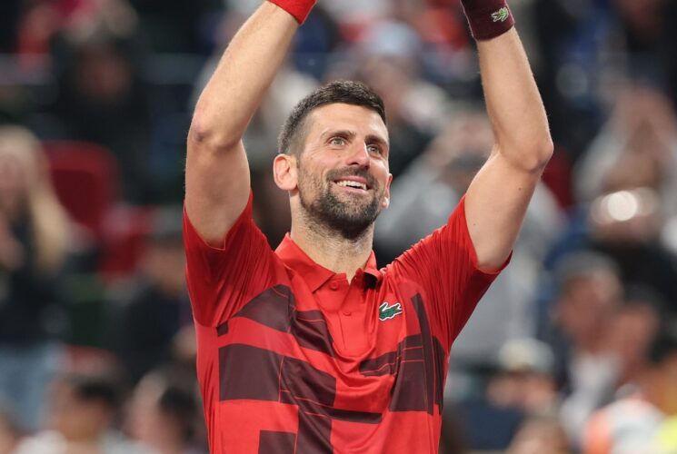 Shanghai Masters: Djokovic surges past Safiullin to reach last eight