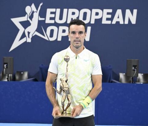 Bautista Agut triumph in Antwerp defeating Jiri Lehecka