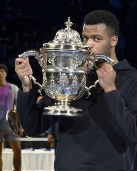 Mpetshi Perricard beats Shelton to lift his first ATP 500 crown