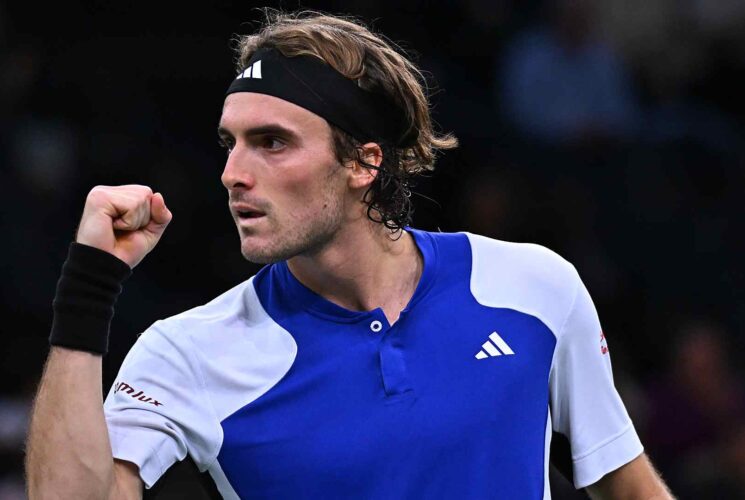 Tsitsipas seals quarterfinals belt in Paris, resurrect Turin hopes