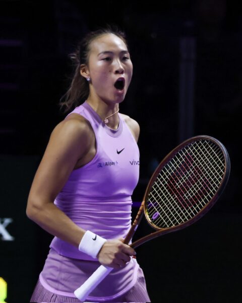 WTA Finals: Zheng clinch maiden victory, first against Rybakina