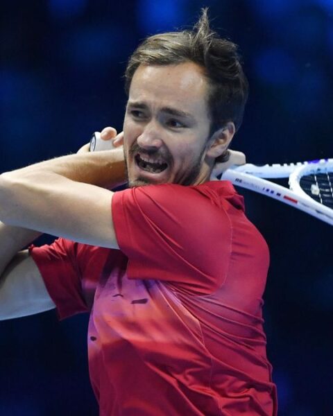 ATP Finals: Medvedev cry out, call poor court and ball for defeat versus Fritz