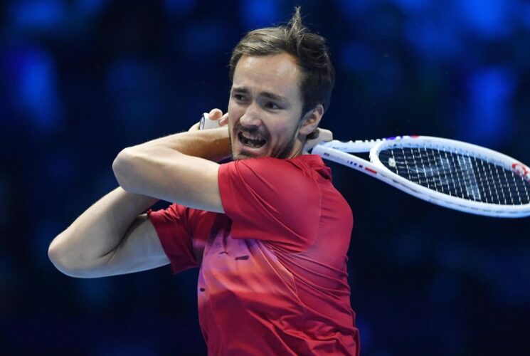 ATP Finals: Medvedev cry out, call poor court and ball for defeat versus Fritz