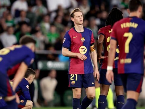 Barca drops points at Betis, squanders chance to extend lead at the top