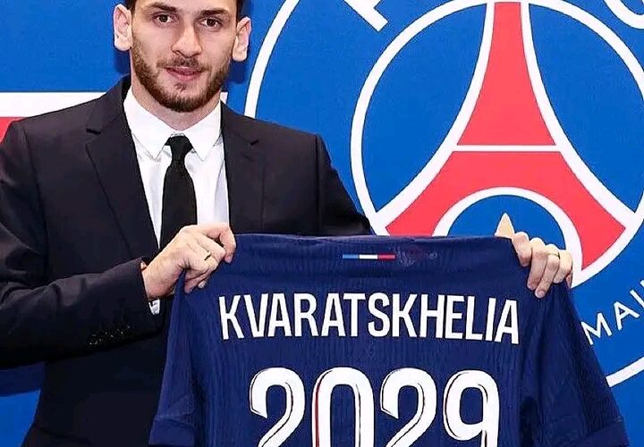 PSG seals move for Kvaratskhelia from Napoli