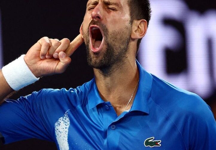 Djokovic overcomes Faria to reach third round