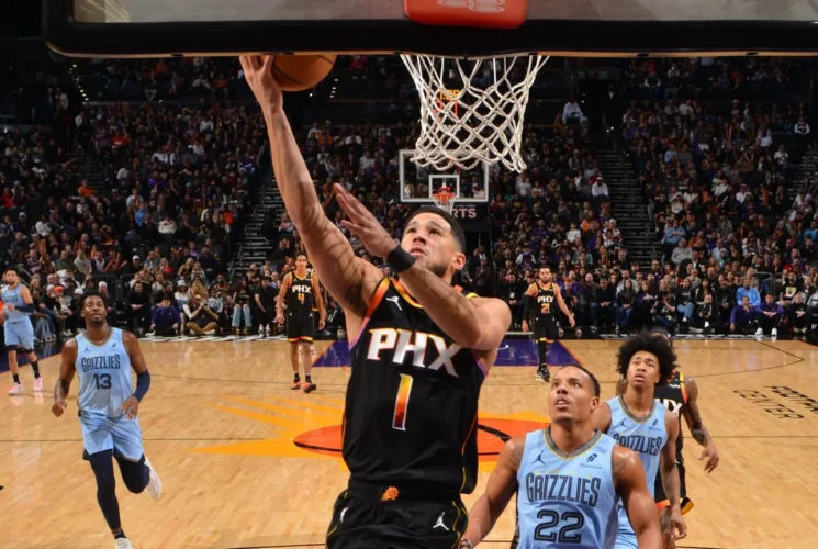 Booker Returns; Suns Guard Shakes off Rust in Comeback Game