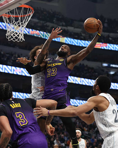 LeBron, Davis Not Enough: Lakers Lose to Mavericks