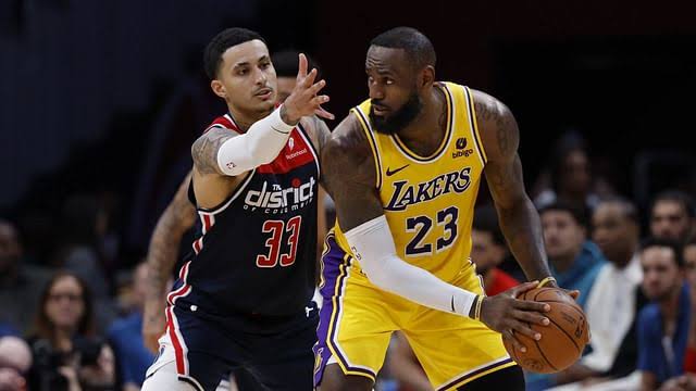 James, Davis Lead Lakers to Dominant 111-88 Victory Over Wizards