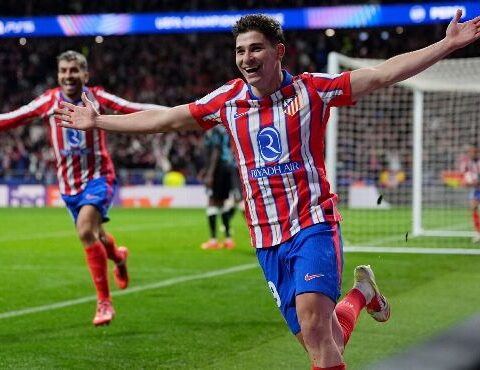 Alvarez helps 10-man Atletico Madrid secure victory over Leverkusen