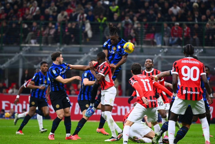 Late leveller rescues point for Inter in Milan derby