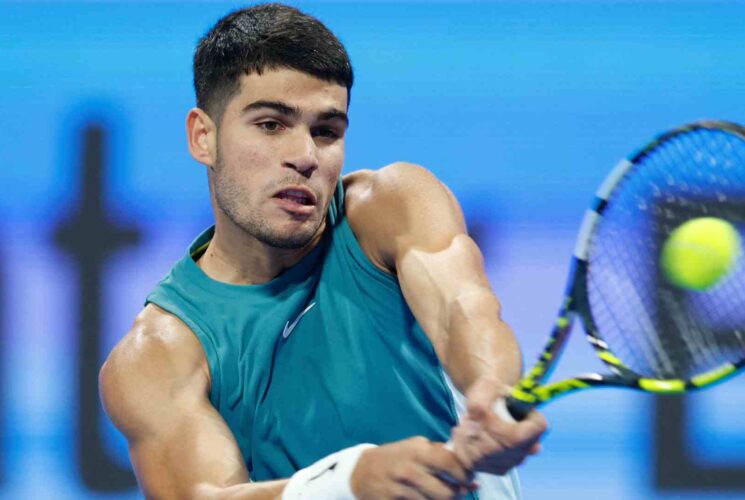 Alcaraz defeats Cilic to advance on debut at the Qatar ExxonMobil Open in Doha