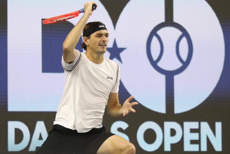 Taylor Fritz wins his Dallas opener without facing a break point