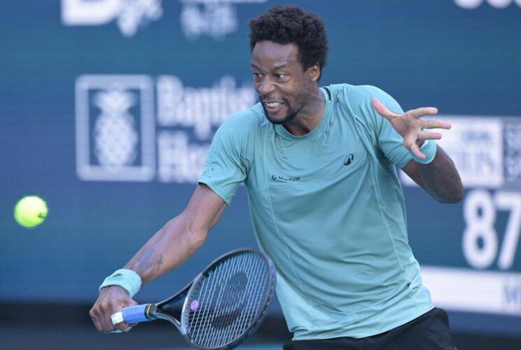 Monfils makes history on day one at Miami Open